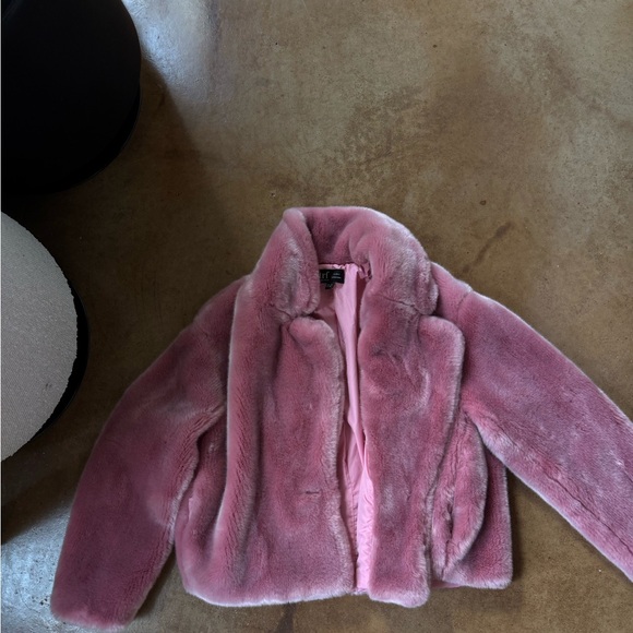 Zara Soft Pink Faux Fur Coat - Picture 1 of 2